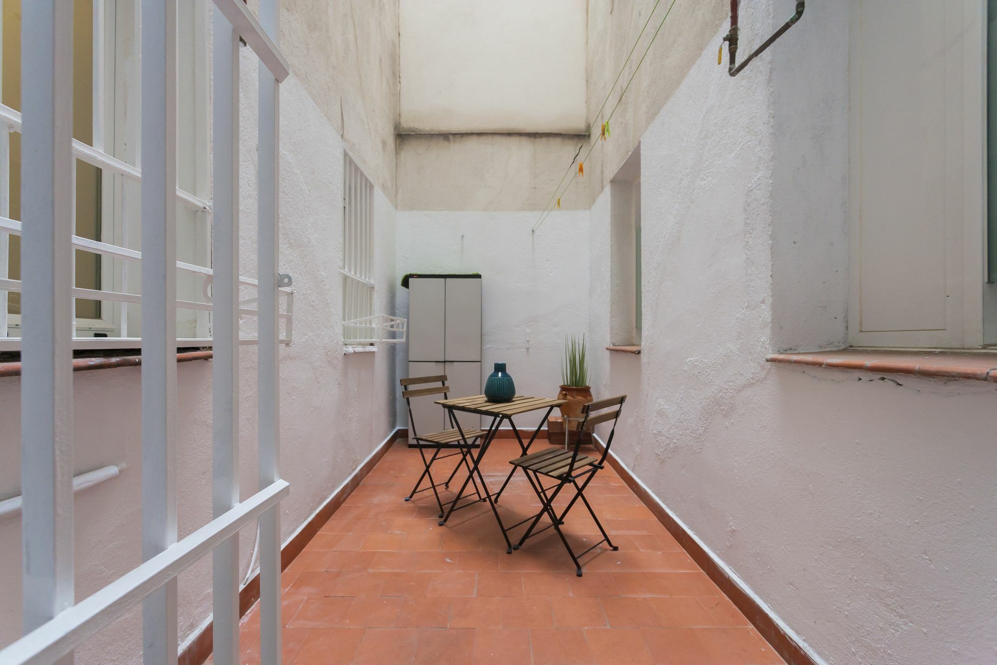 Dobo Rooms Ronda De Segovia Madryt Zewnętrze zdjęcie